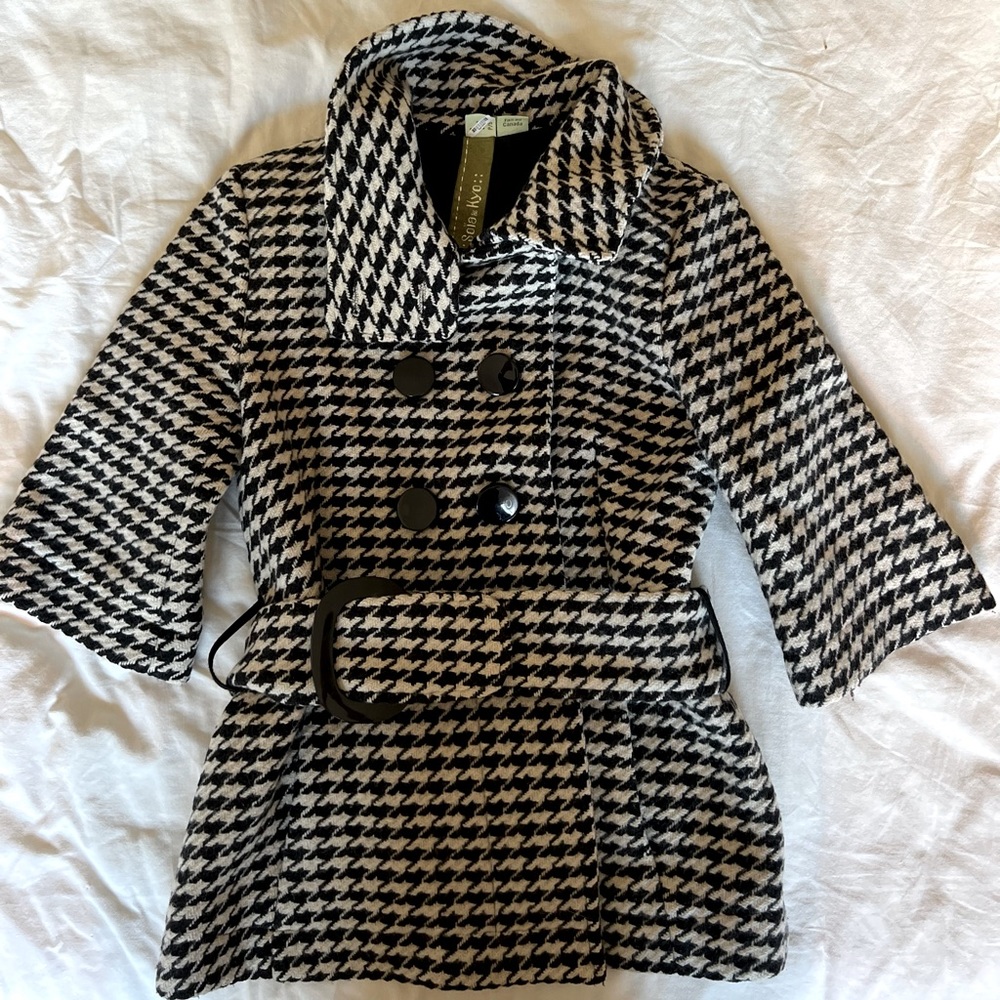 NWOT STUNNING Soia & Kyo Funnel Neck Houndstooth Coat